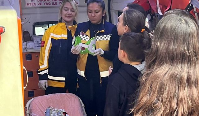 Taşköprü'de öğrencilere 'Fermuar Sistemi' anlatıldı