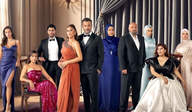 Kızılcık Şerbeti'nde senaryo değişti! Ünlü oyuncu kadroya giremeden ayrıldı