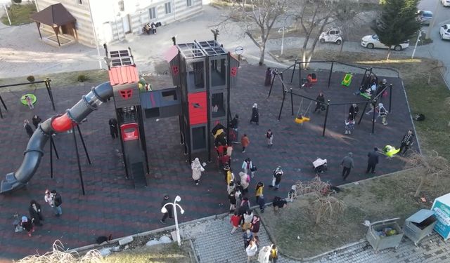 Kastamonu'nun ilçesindeki dev park, çocuklardan yoğun ilgi görüyor (görüntülü haber)