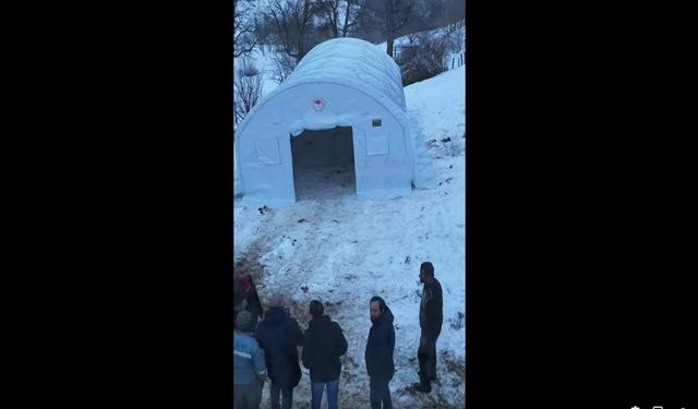 Taşköprü'de yangın: Taşköprülü besiciye çadır ahır yapıldı