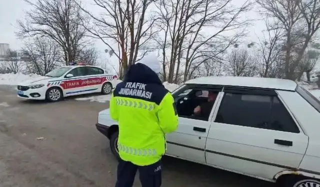 Kastamonu’da emniyet kemeri uygulaması gerçekleştirildi