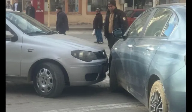 Taşköprü’de maddi hasarlı trafik kazası meydana geldi!