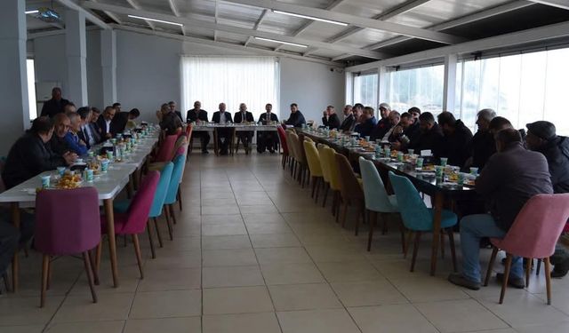 Kastamonu Milletvekili Uluay ilçede muhtarlarla buluştu