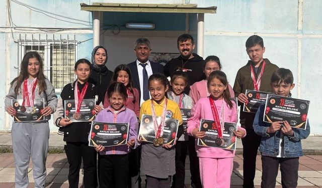 Genç Sporcular 24 Madalya ile Taşköprü’yü Gururlandırdı