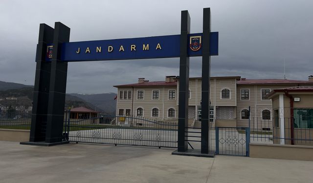 Kastamonu'da telefon dolandırıcılarına operasyon: 10 kişi gözaltına alındı!