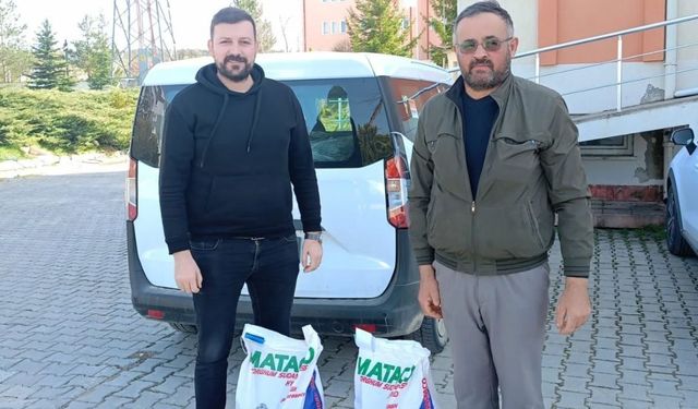 Kastamonu’nun İlçesinde Yem Bitkisi Dağıtımı Yapıldı