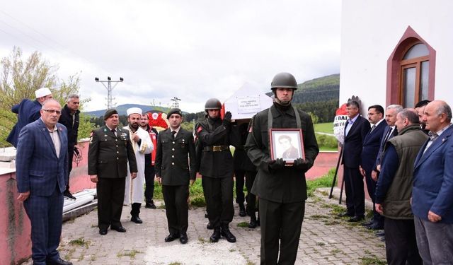 Gazi Kemal Kırkbeş, Devrekani’de Son Yolculuğuna Uğurlandı