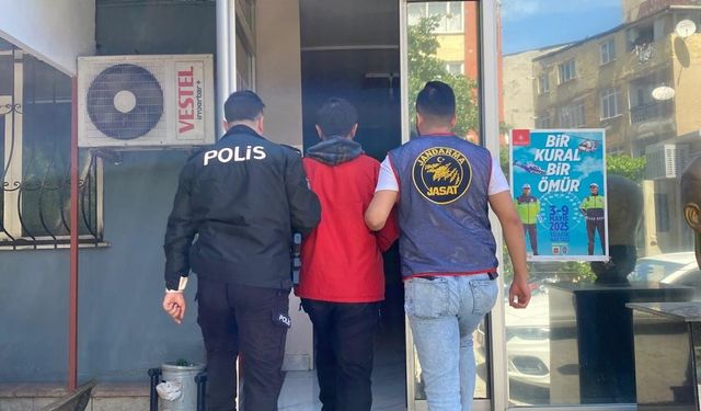 Kastamonu'da 10 yıl 5 ay hapis cezasıyla aranan şahıs yakalandı!