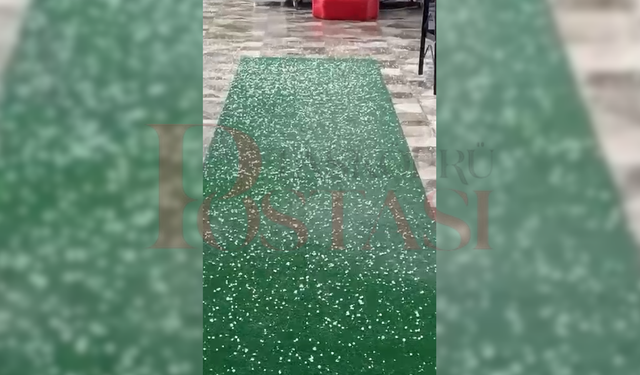 Kastamonu'da sağanak yerini doluya bıraktı!