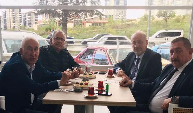 Kastamonu’da önemli buluşma: Tahsin Babaş ve Galip Vidinlioğlu aynı masada