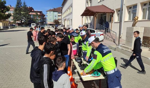 Taşköprü Jandarmasından yoğun eğitim ve denetim seferberliği