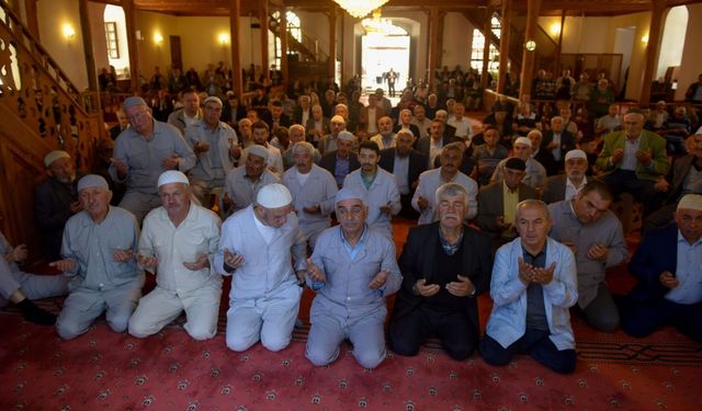 Taşköprü'den 48 Hacı Adayı Dualarla Uğurlandı