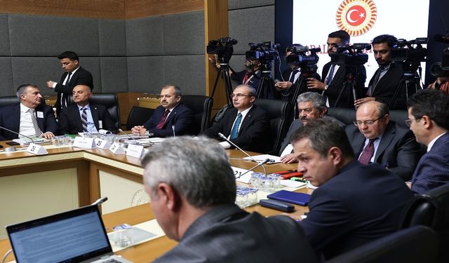 Komisyonda Kastamonu Milletvekili Halil Uuay’da var: Yargı paketi kabul edildi