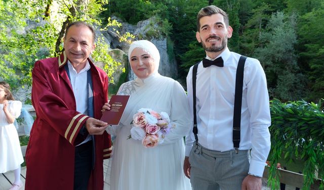 Kastamonu'nun en güzel nikahı: Ilıca Şelalesi'nde unutulmaz bir gün (görüntülü haber)