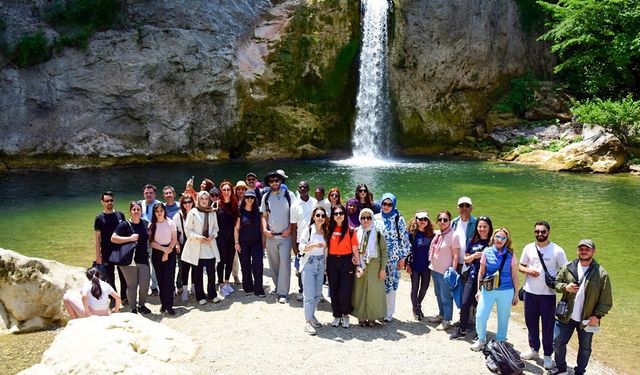 Kastamonu Üniversitesi doğayla buluştu: Eğitim yılının yorgunluğunu kanyonda attılar