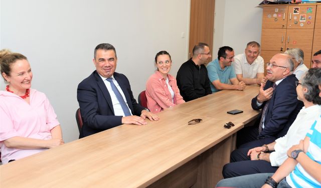 Kastamonu'nun ilçesinde öğretmenlerle bir araya geldi