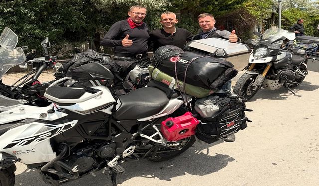 Polonyalı motosiklet tutkunları Çatalzeytin'de mola verdi