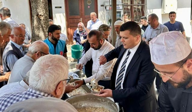 Devrekani’de Muharrem Ayı Bereketi: Vatandaşlar Aynı Kazanda Buluştu