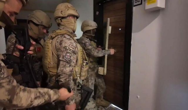 Ankara Merkezli FETÖ Soruşturmasında 6 İlde Eş Zamanlı Operasyon: 13 Şüpheli İçin Gözaltı Kararı