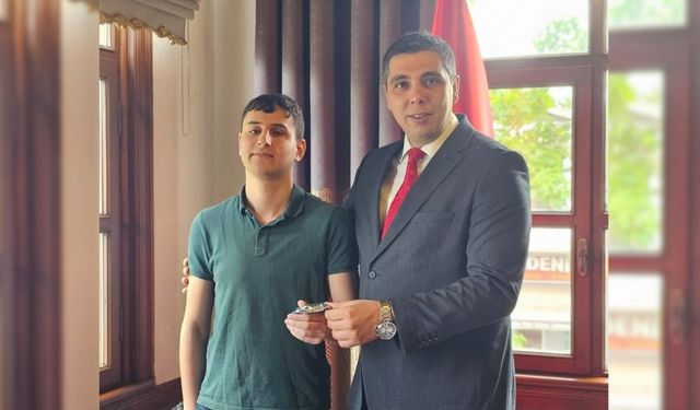 Kastamonulu Türkiye Şampiyonu, Kaymakamı Ziyaret Etti