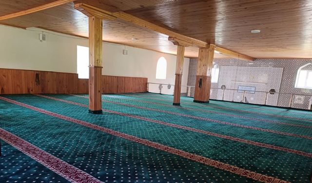 Kastamonu’nun ilçesindeki tarihi cami yerinde incelendi