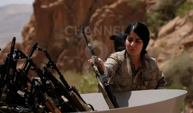 Son dakika! PKK'dan tarihi geri adım: PKK silah bırakıp yaktı!