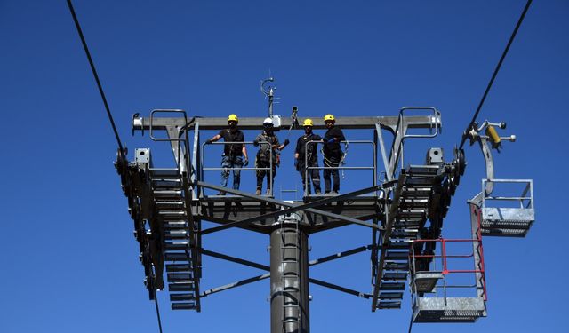 Yurduntepe Kayak Merkezi'ndeki teleferik yeni sezona hazırlanıyor!