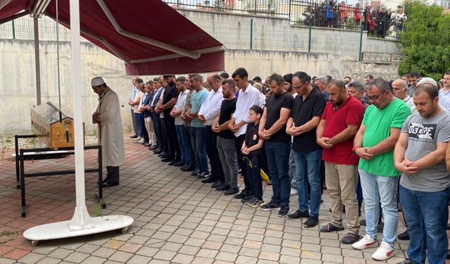 Henüz 16 yaşındaydı: Kastamonu'da baraj gölünde boğulan çocuk toprağa verildi
