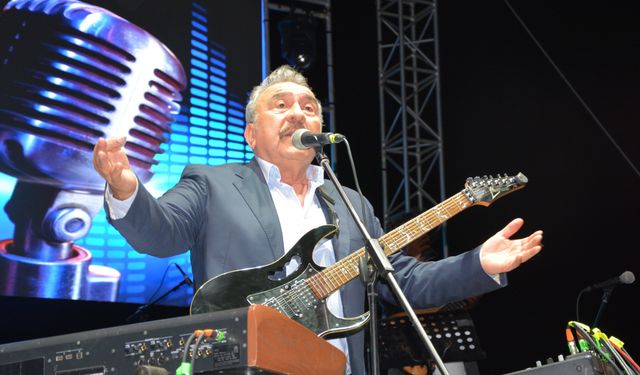 Kastamonu sahilinde ünlü sanatçılar unutulmaz bir gece yaşattı