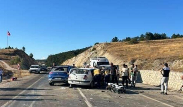 Kastamonu'nun ilçesinde zincirleme kaza!