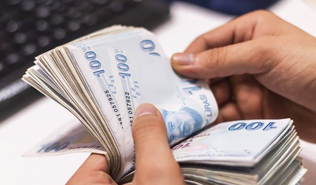 İki farklı oran masada: Memur ve emeklinin gözü kritik veride!