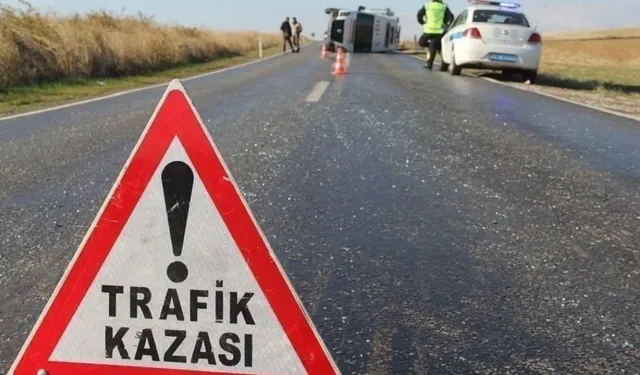 Jandarma Aracına Çarpan Minibüs Can Aldı: 2 Asker Şehit, 1 Kişi Hayatını Kaybetti