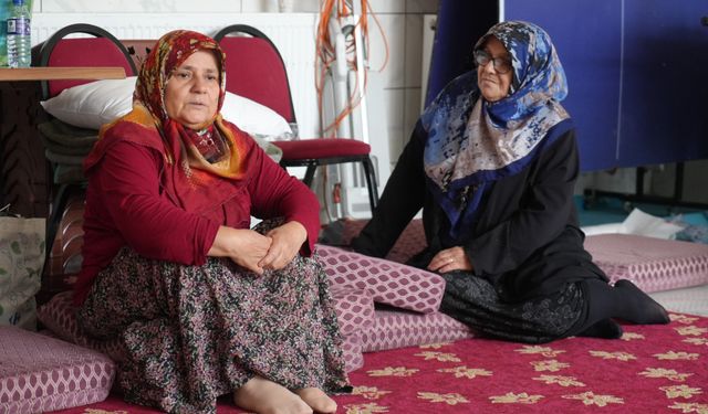 Kastamonu'da orman yangını sebebiyle vatandaşlar Kur'an kurslarına yerleştirildi