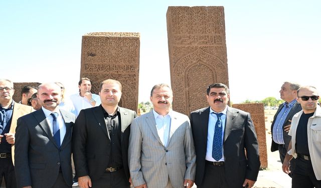 Taşköprülü başkan Ahlat'ta