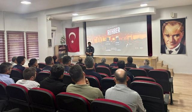 Hanönü’de ‘En İyi Narkotik Polisi Anne’ Eğitimleri Sürüyor