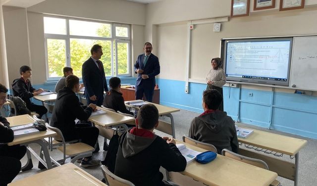 Taşköprü Kaymakamı Demirdağ, Meslek Lisesi’nde Öğrencilerle Buluştu