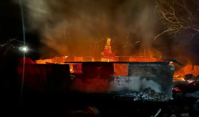 Kastamonu’da korkunç gece: Alevler hem evi hem sahibini aldı