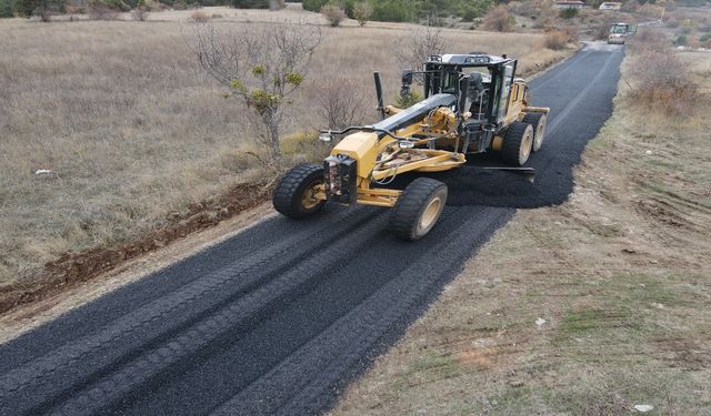 Taşköprü'de Kırsal Ulaşım Güçleniyor: Asfalt Çalışmaları Hız Kazandı