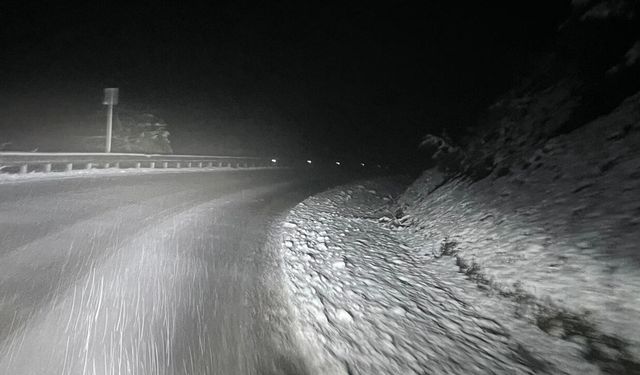 Sürücüler Dikkat! Kastamonu-Cide Karayolunda Yoğun Kar Yağışı