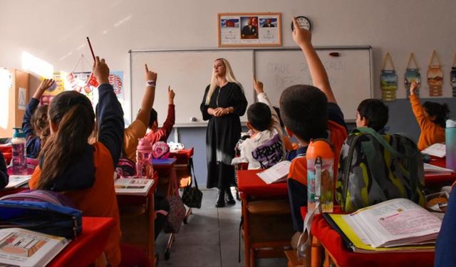 Tüm velileri ilgilendiriyor: Okula başlama yaşı değişiyor!