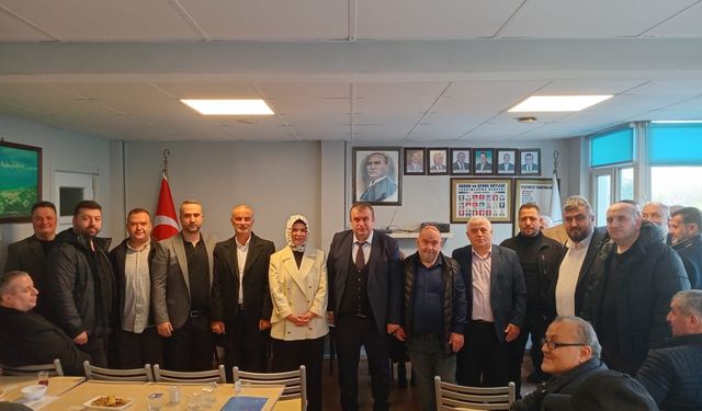 İstanbul'da genel kurul yapıldı: Abana ve Çevre Köyleri Derneği'ne 3. kez başkan seçildi