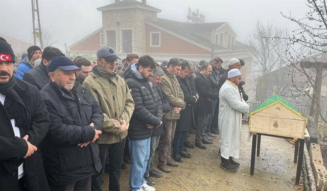 Kastamonu'nun ilçesinde eski muhtar son yolculuğuna uğurlandı