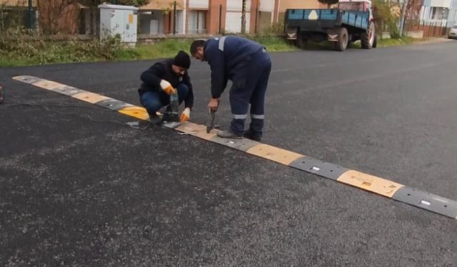 Kastamonu'nun ilçesinde güvenlik artırılıyor: Yeni hız kesiciler yapıldı