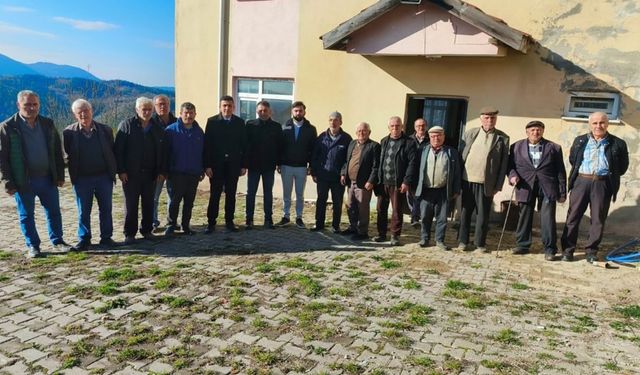 Kastamonu’nun ilçesinde kaymakam köy halkıyla bir arada