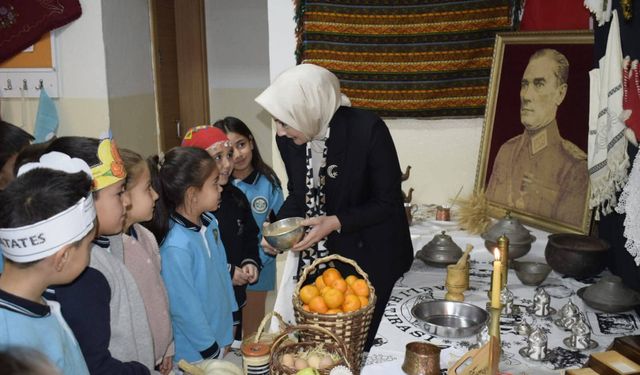 Kastamonu'nun ilçesinde kaymakam öğrencilerle buluştu