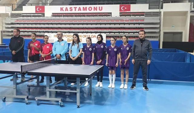 Taşköprü’ye masa tenisinde gurur yıldız kızlar il ikincisi