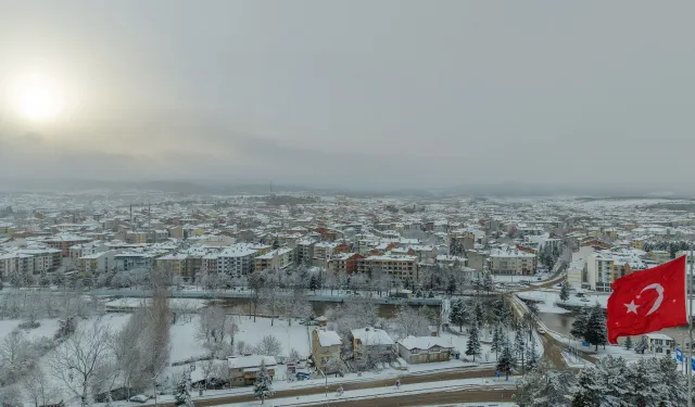 Yoğun kar Taşköprü’de eğitime ara verdirdi