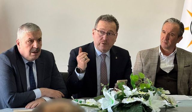 Sevgilioğlu: ‘Bizim siyasetimiz; koltukta değil sahada’