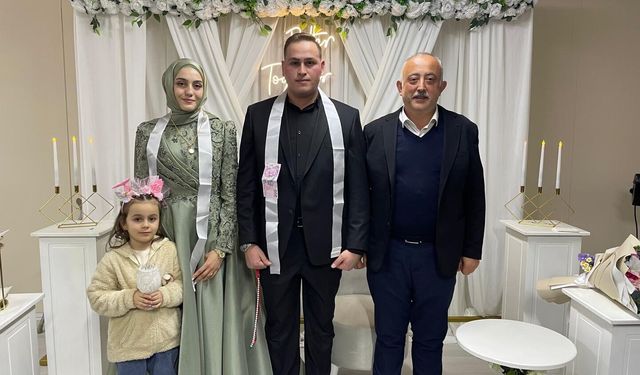 Belediye Personelinin Mutlu Günü: Başkan Yazkan Genç Çifti Mutlu Günlerinde Yalnız Bırakmadı