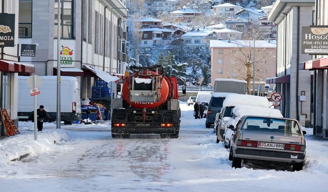 Kastamonu'da Karadeniz Aklı İş Başında: Deniz Suyu Çare Oldu